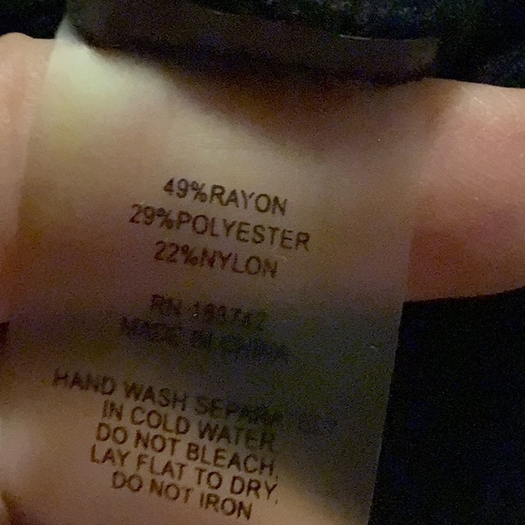 🌹𝐕𝐈𝐋𝐀 𝐌𝐈𝐋𝐀𝐍𝐎 𝐁𝐋𝐀𝐂𝐊 𝐒𝐖𝐄𝐀𝐓𝐄𝐑 - Picture 3 of 6